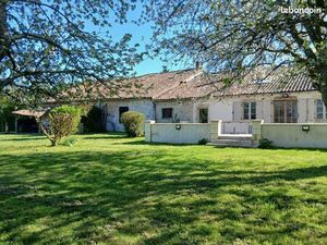 Maison de Campagne Avec Gîte et Piscine Chauffée  Sur 1.4 Hectares. 322m² Habitable. Belle