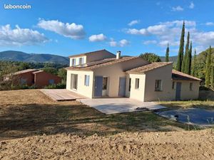 Maison à vendre au pied du Luberon