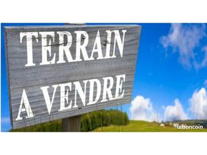 Terrain à 1 km du bourg