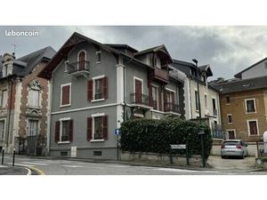 T2 bis meuble centre + véranda