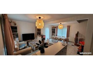 Maison à louer à Pancé