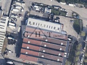 Local bureaux 828 m²