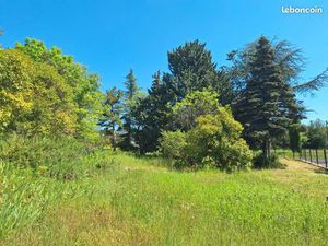 Terrain 587 m² La Bastide Des Jourdans