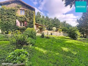 Maison 5 pièces 203 m²