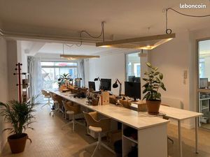 Bureau dans Espace de coworking