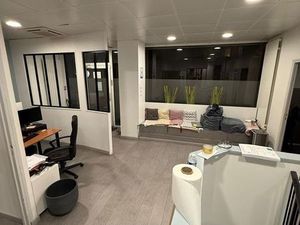 Boutique 105 m² LEVALLOIS PERRET