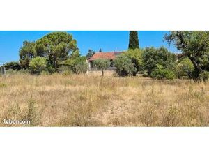 Terrain 650 m² Pertuis