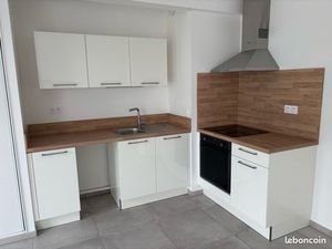 Location Location appartement T2