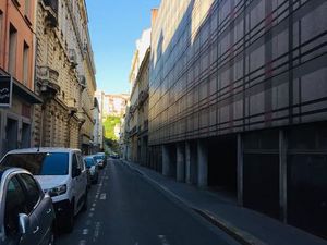 ◊ a vendre – box de garage ◊?