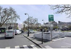 Local commercial 250 m²