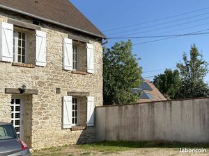 Appartement F3 meublé rénové – Centre de Gommecourt