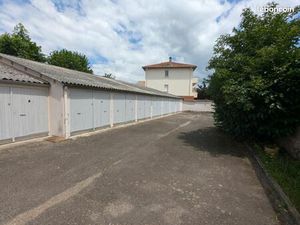 Garage/box 13 m² Roanne