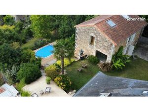 Propriété 6 pièces 162 m²