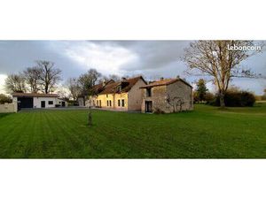 Maison ancienne rénovée grands espaces clôturés & bois