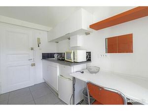 Studio 1 pièce 11 m²