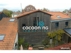 Maison 7 pièces 151 m²