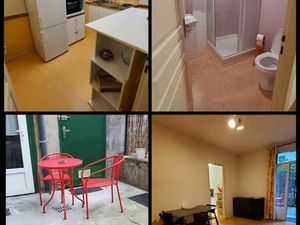 Studio avec cuisine indépendante   cellier et terrasse