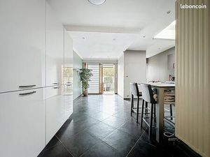 Maison 4 pièces 115 m²