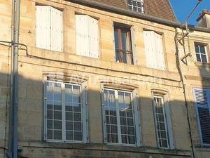 Immeuble 16 pièces 240 m²