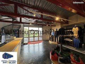 Local d'activité 328 m²