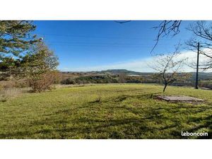 Terrain 4 700 m² Montpezat De Quercy