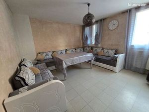 Appartement 4 pièces avec terrasse