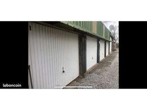 Garde meuble  Box  Garage sécurisés