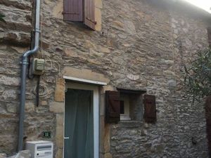 Loue maison de village mons