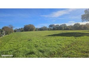 Terrain 11490 m² Le Dorat