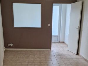 BASSE INDRE - BUREAU 27M2 avec salle d'attente privative