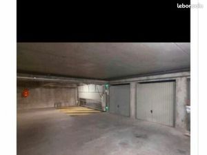 Garage rue rhonat villeurbanne Lyon 3