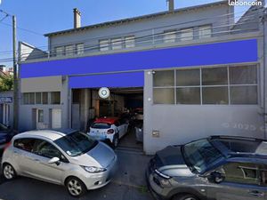 Local 365 m² Le Mans