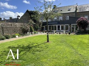 Maison 10 pièces 203 m²