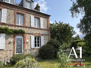 Maison 7 pièces 140 m²