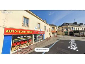 Bel Appartement de 130 m² en plein centre-ville – Fort potentiel & Local au rez-de-chaussé