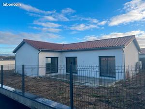 Maison neuve entièrement équipée