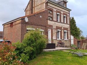 Maison de charme de 1907 entièrement rénovée