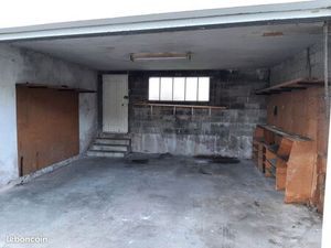 Grand garage stockage idéal artisan Niort