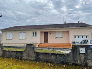 Maison familiale de 120m2 - Saint Étienne de Tulmont