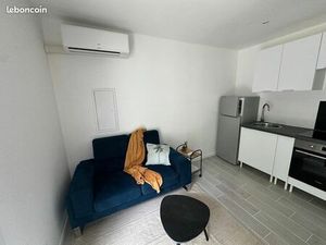 Location studio meublé