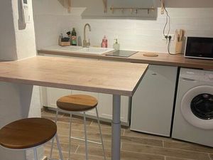 Studio meublé rénové + cave + climatisation