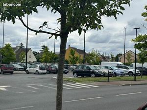 Local commercial 590 m² CHENNEVIERES SUR MARNE