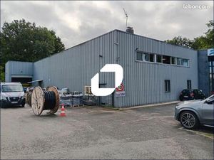 Local d'activité 1 000 m²