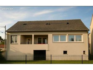 Grande maison 250 m² – Terrain 535 m² – 8 chambres