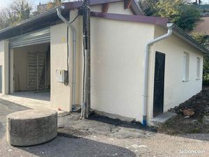 Entrepôt 100 m² La Grand Croix