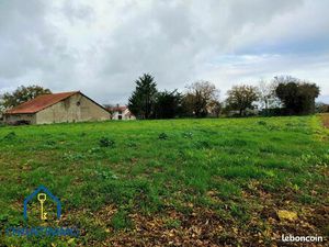 Terrain 3 132 m² Sainte Hermine