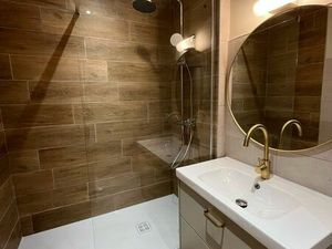 Appt 2ch  refait à neuf