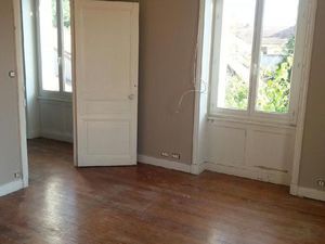 Maison de ville avec jardin clos