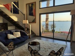 Maison au bord de l'étang à Pérols