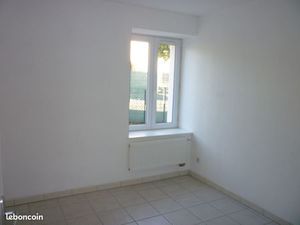 Appartement 3 chambres  4 pièces